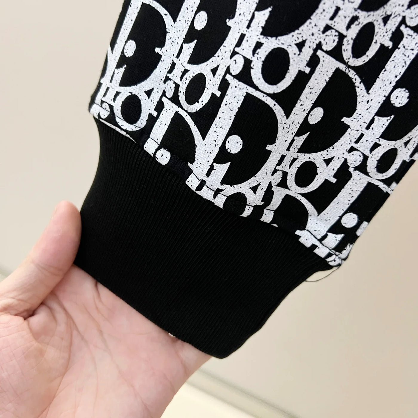 250908 New high-quality gradient letter half-length printed round-neck sweatshirt