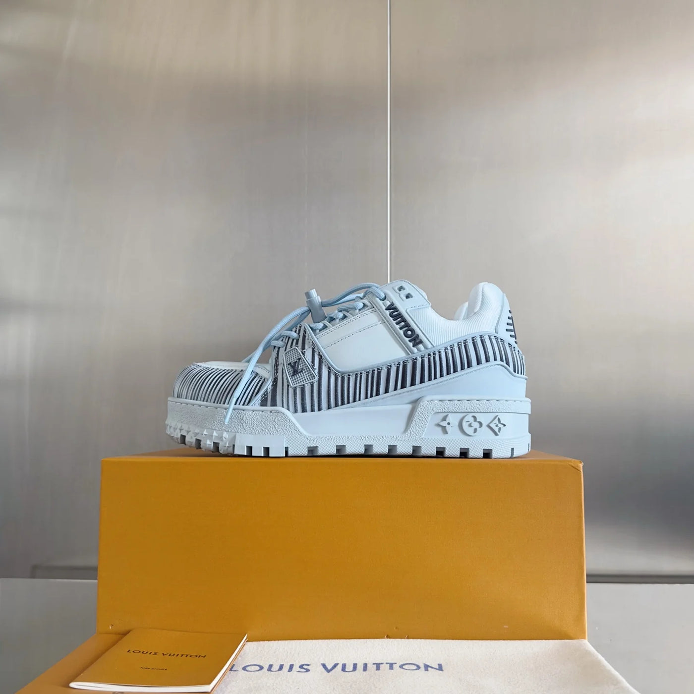 250415 New top-quality heavy height-increasing casual sneakers