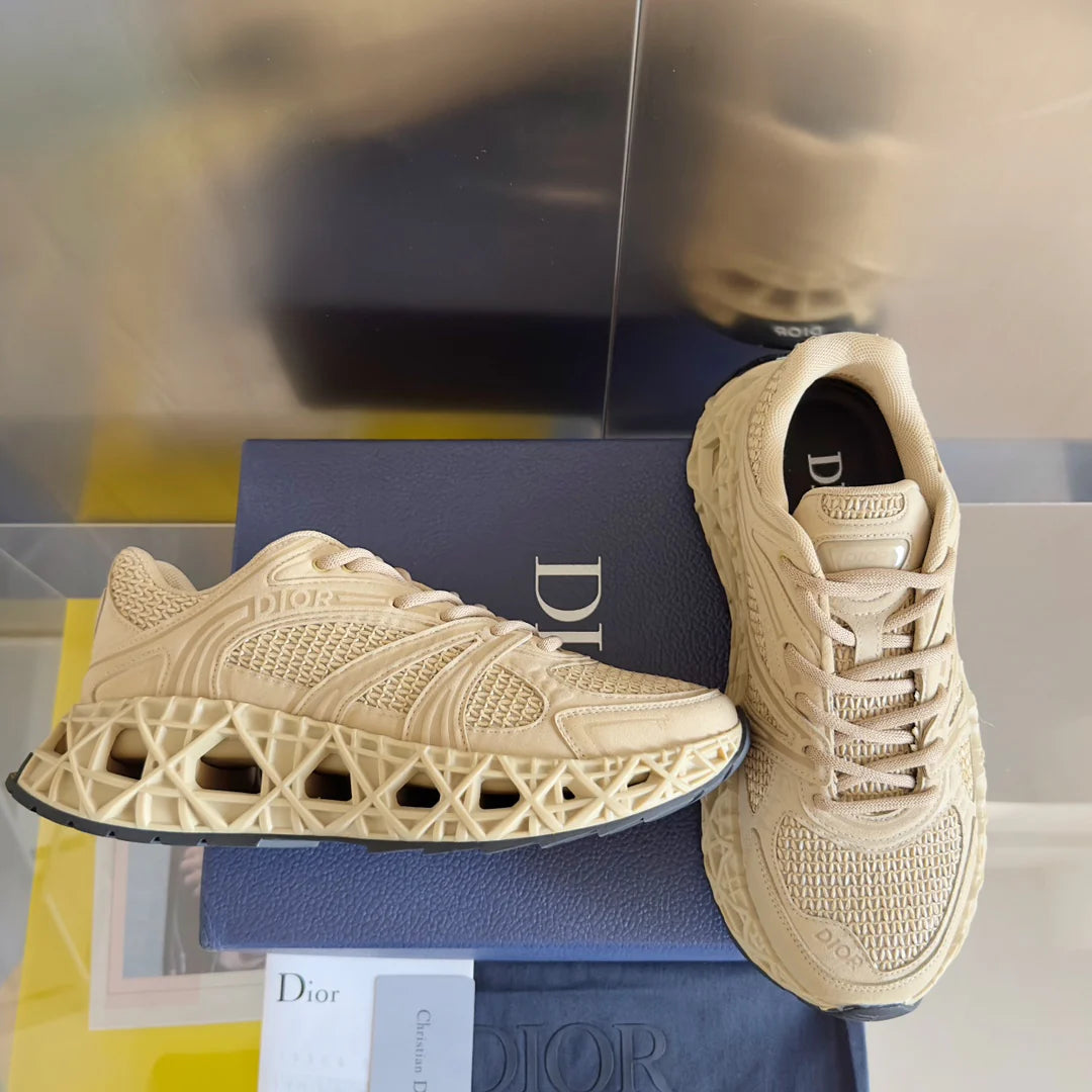 250415 New high-quality capsule series perforated sports shoes