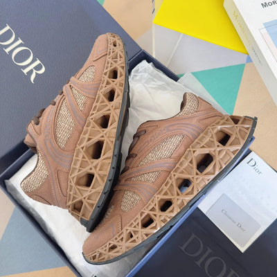 250415 New high-quality capsule series perforated sports shoes