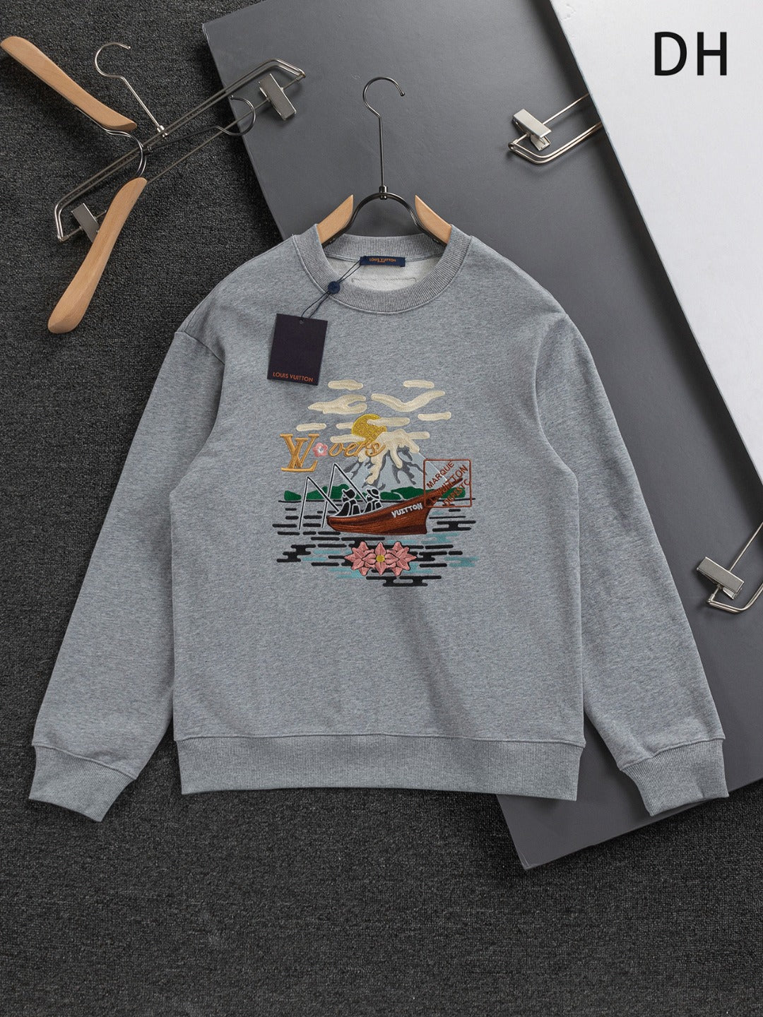 250908 New high-quality letter-embroidered patchwork small boat round-neck sweatshirt