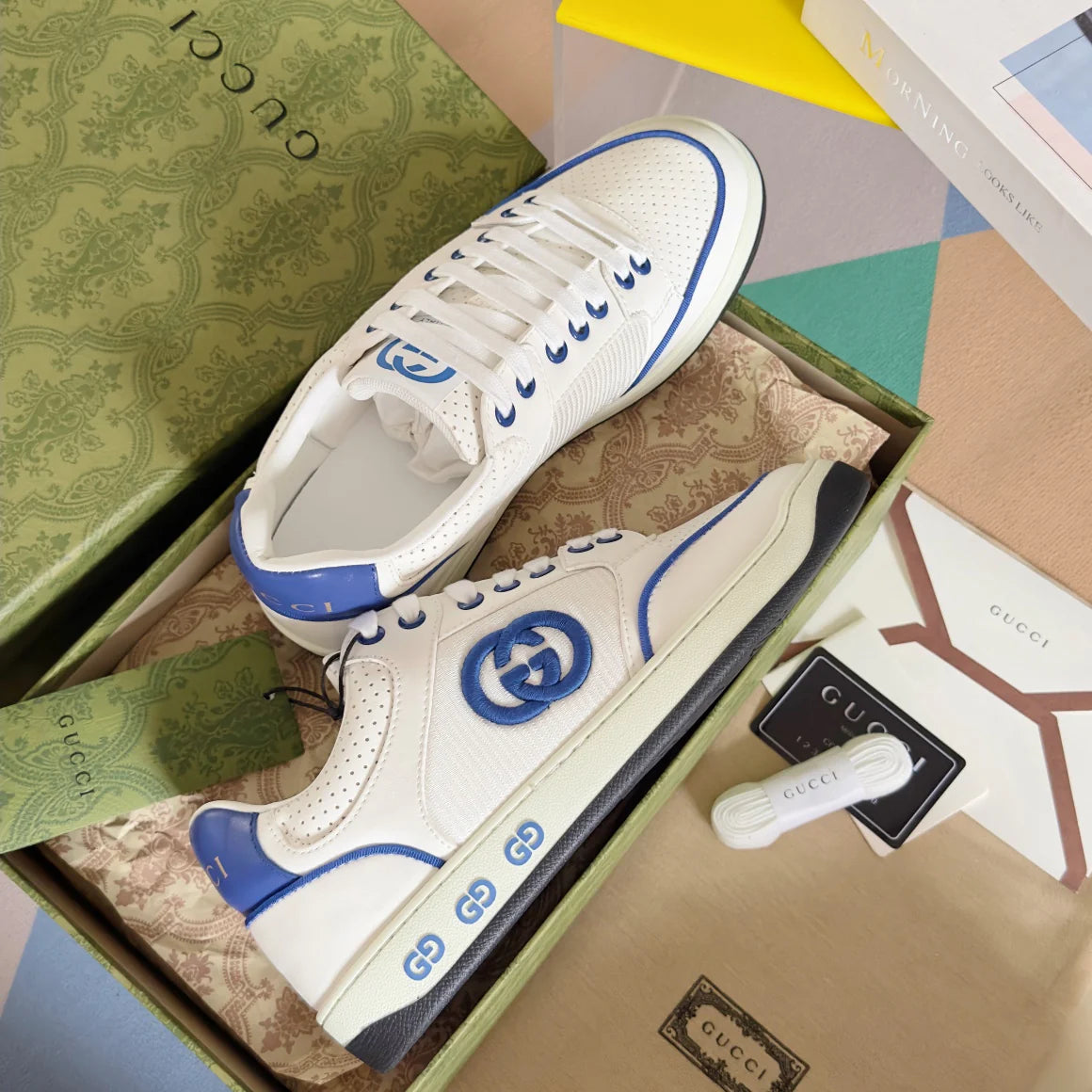 250422 New high-end and comfortable basic sports shoes