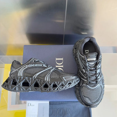 250415 New high-quality capsule series perforated sports shoes