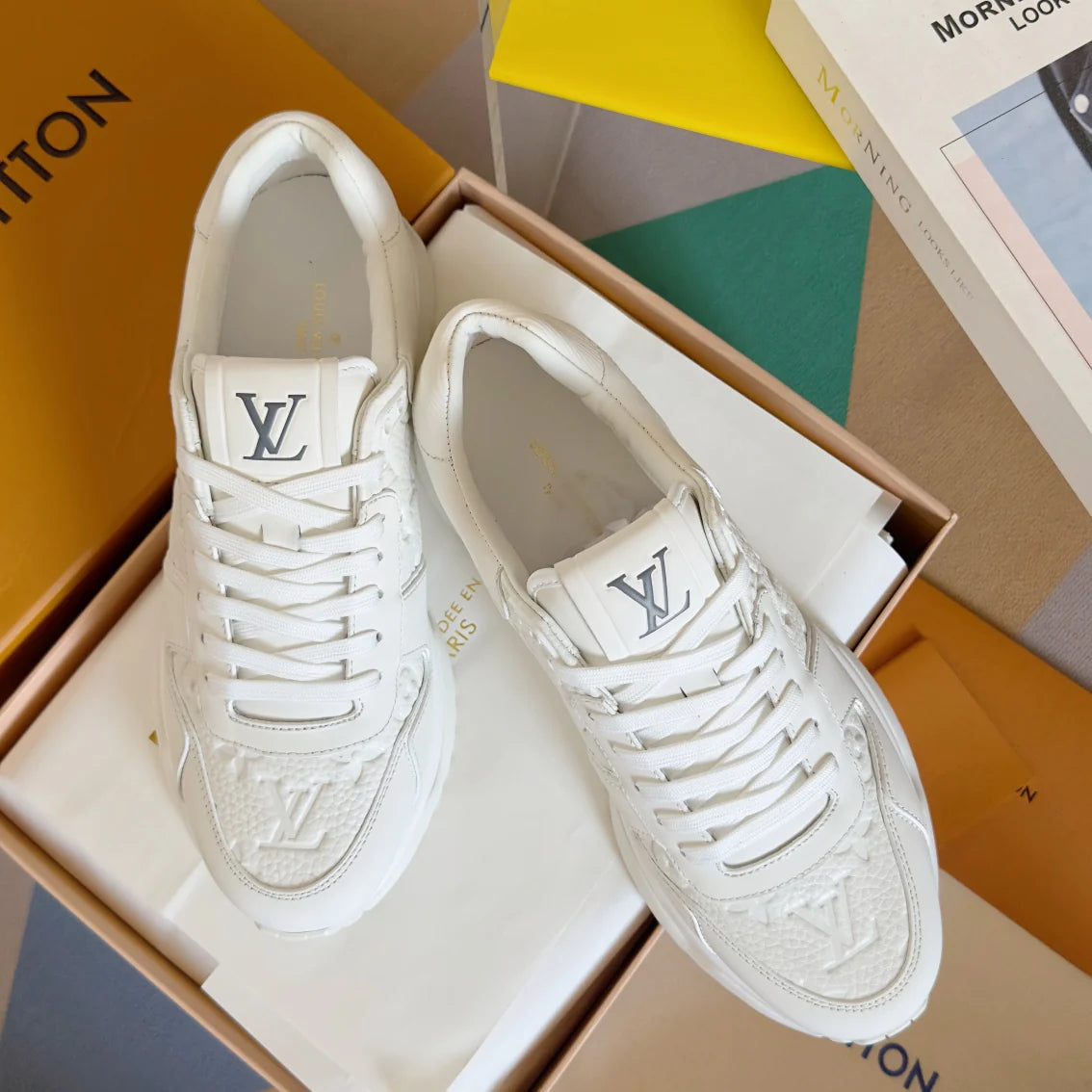 250318 New high quality new color board shoes