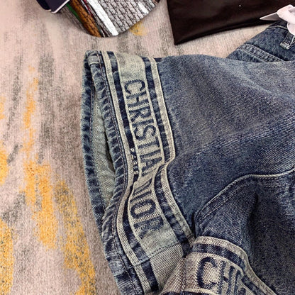 0528 Retro distressed denim shorts