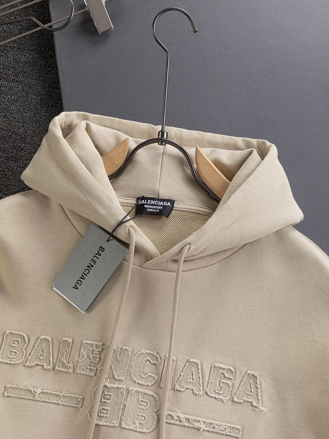 250908 New high-quality patchwork embroidered distressed hoodie