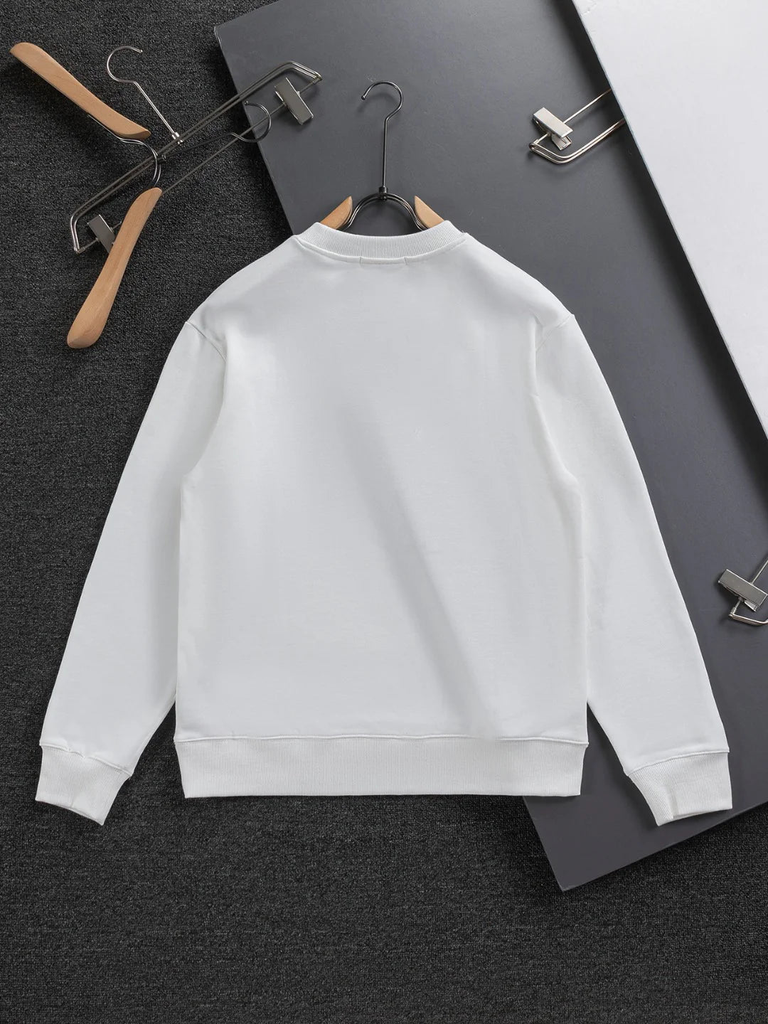 250908 New high-quality multi-color patchwork LOGO round-neck sweatshirt