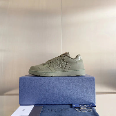 250415 New top-quality rest sports shoes and sneakers