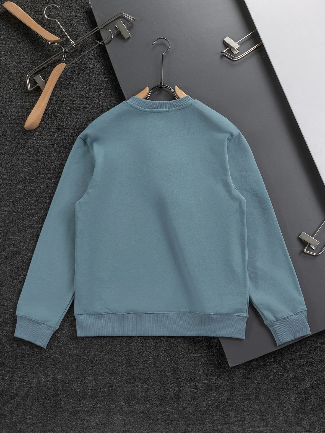 250908 New high-quality multi-color patchwork LOGO round-neck sweatshirt