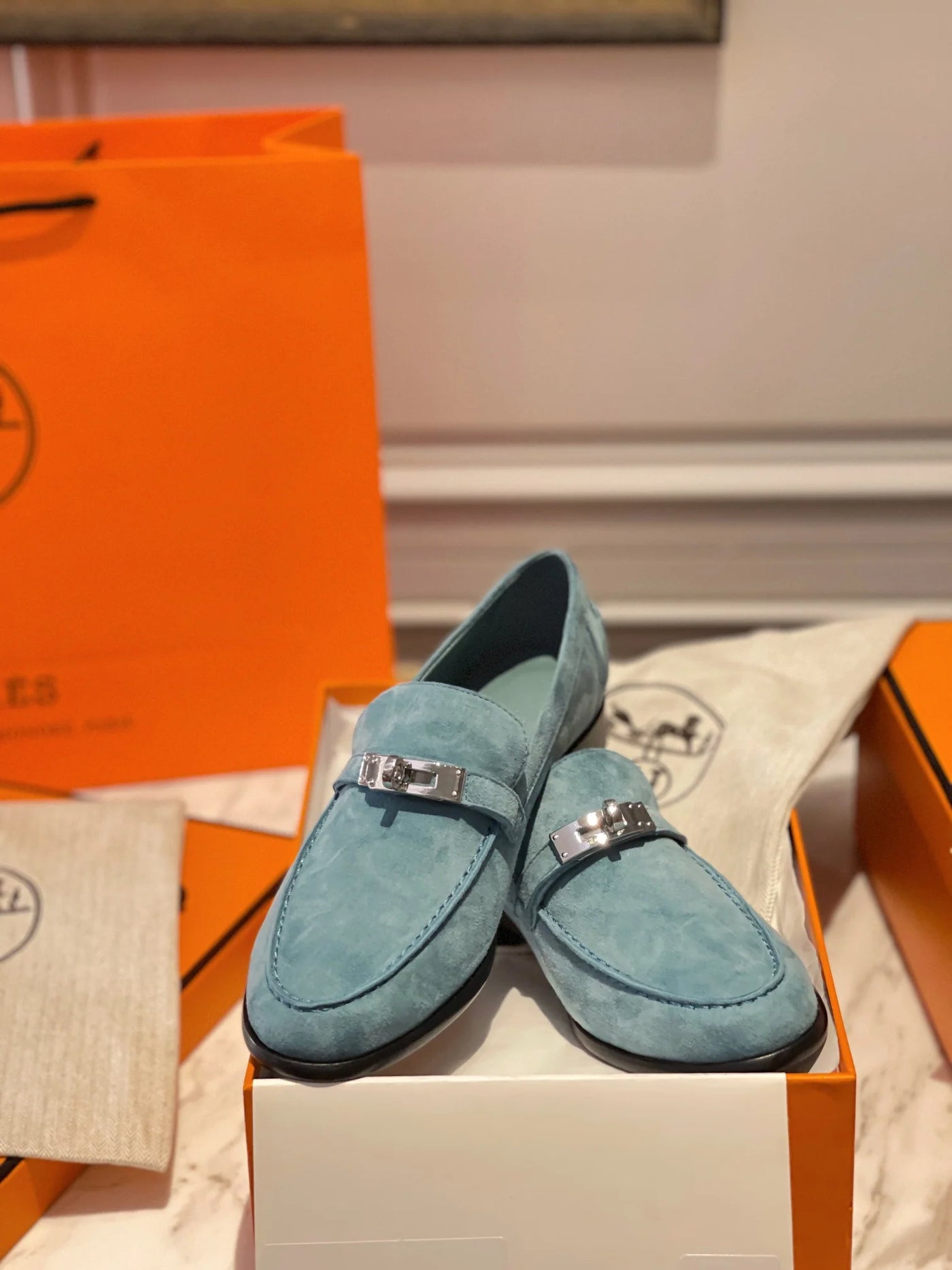 250527 New high-quality classic retro thick-soled loafers
