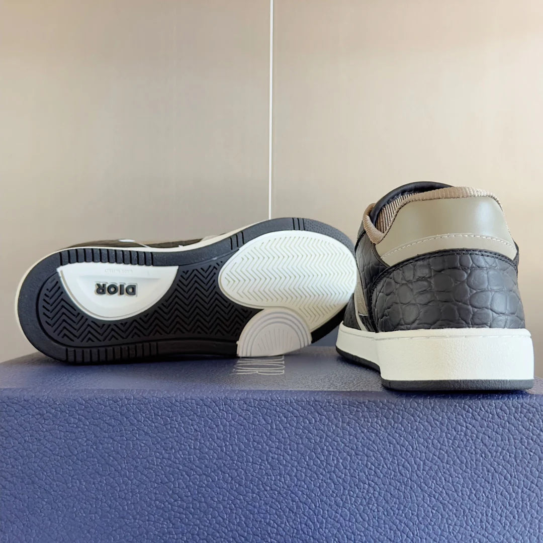 250415 New top-quality rest sports shoes and sneakers