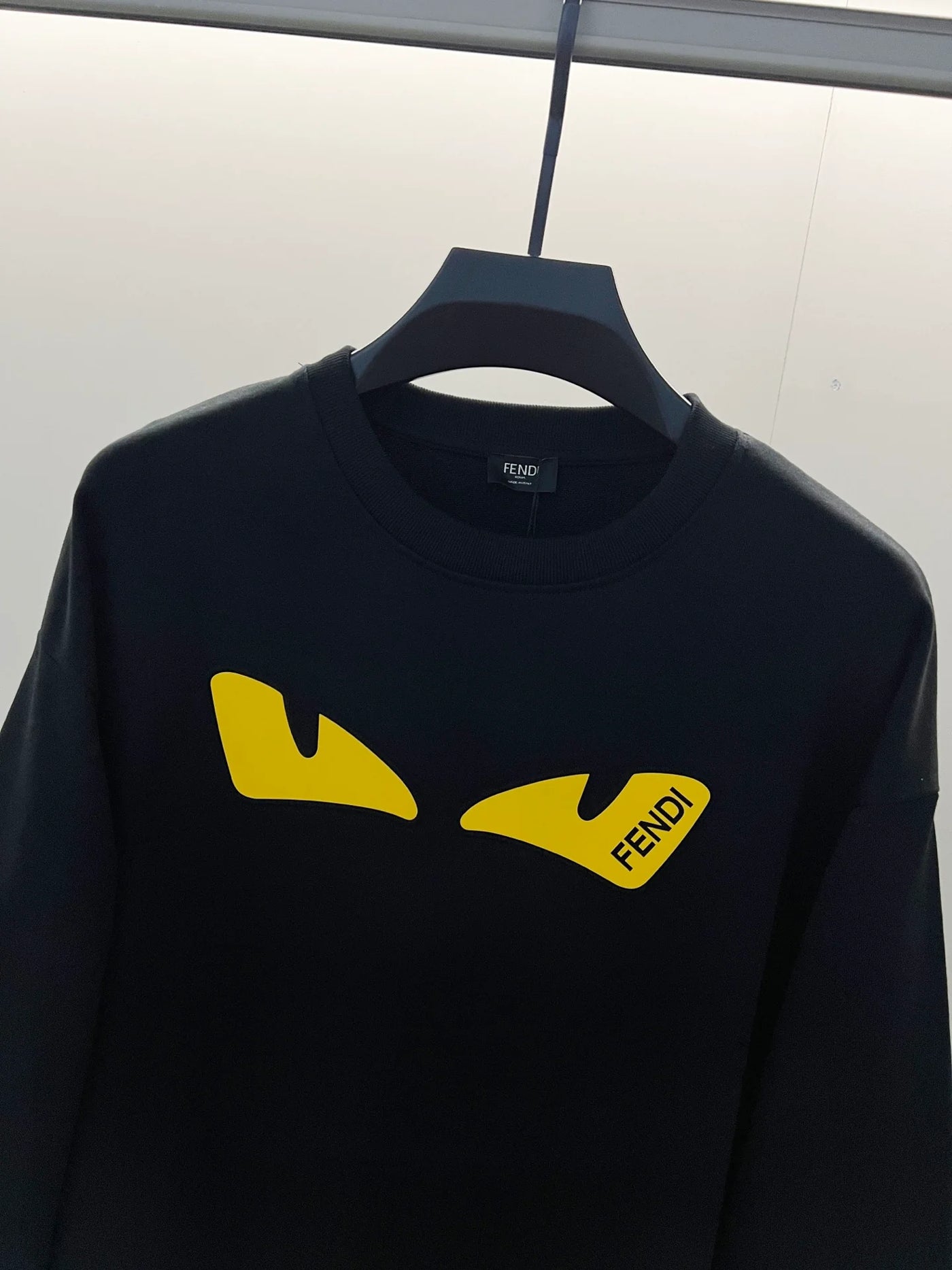 250908 New high-quality three-dimensional silicone yellow eye sweatshirt