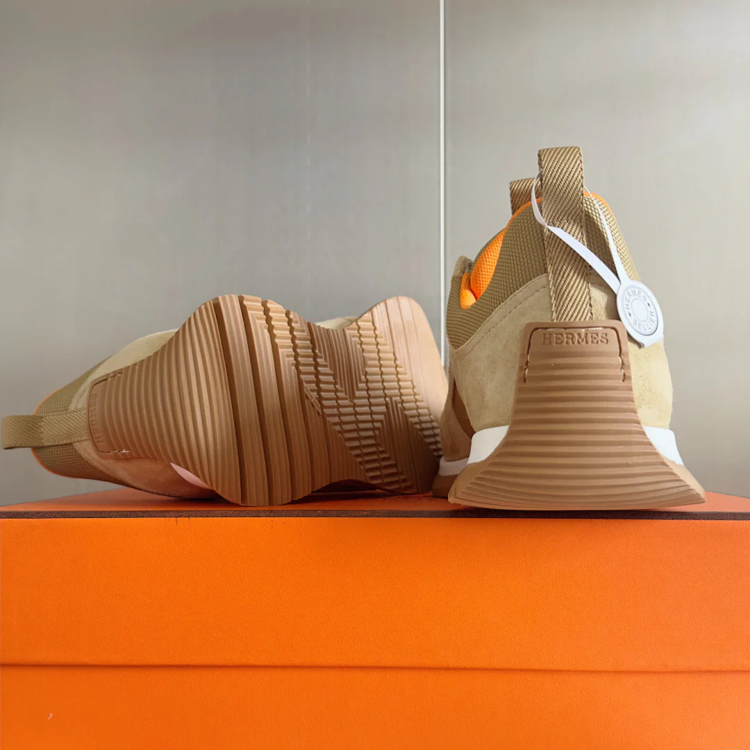 250422 New high-end and comfortable basic sports shoes