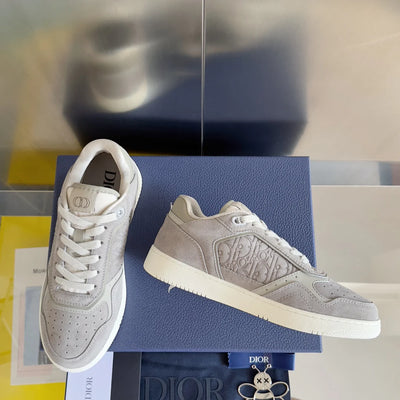 250415 New high-quality casual classic sports shoes