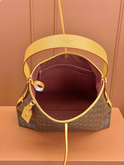 0528 CarryAll MM Monogram