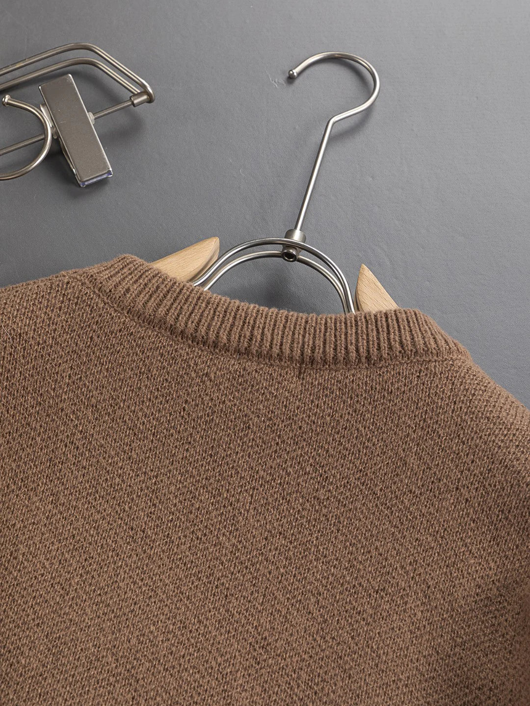 250917 A new high-quality classic icon pullover sweater