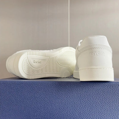 250415 New top-quality rest sports shoes and sneakers