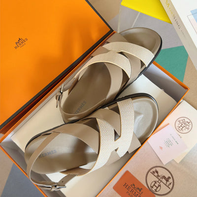250501 New top-of-the-line simple cross-woven strap slippers