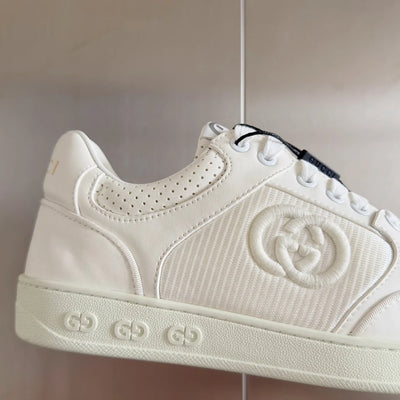 250422 New high-end and comfortable basic sports shoes