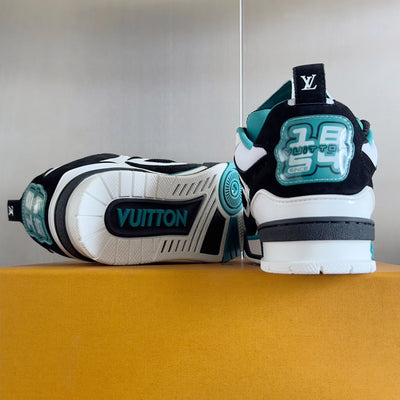 250415 New top-quality four-leaf clover casual sports shoes